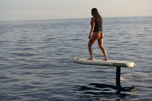 Fly Away Efoil Park – Le spot de glisse électrique incontournable près de Bordeaux, du Bassin d’Arcachon et de la Dordogne