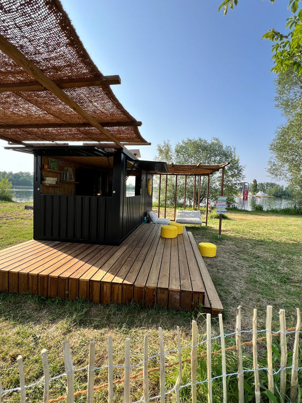 EVJF, EVJ, Team Building : privatisation Efoil et activites nautiques à Libourne sur le lac des Dagueys les pieds dans l'eau